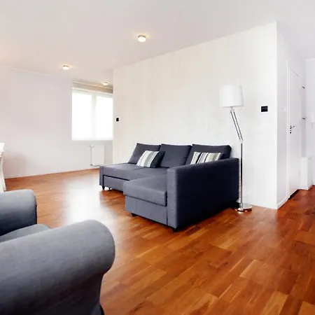 Chilliapartamenty - Garden דירה קולובז'ג